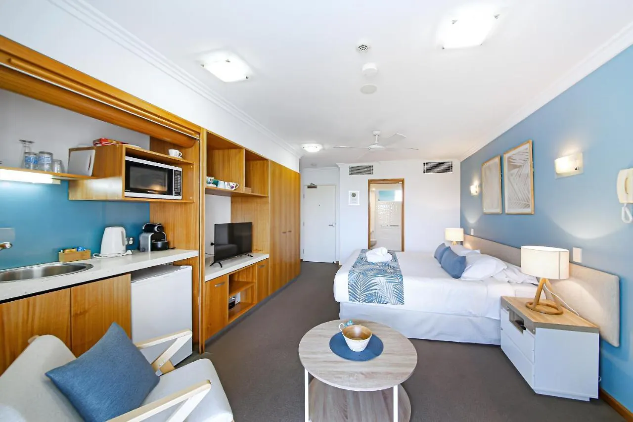 Central Coolum Penthouse With Rooftop Terrace Coolum Beach Apartman