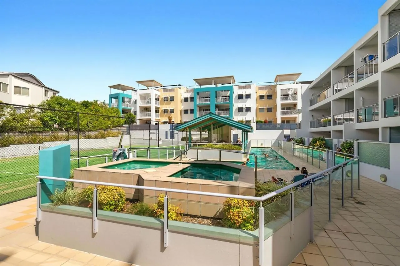 Central Coolum Penthouse With Rooftop Terrace Coolum Beach